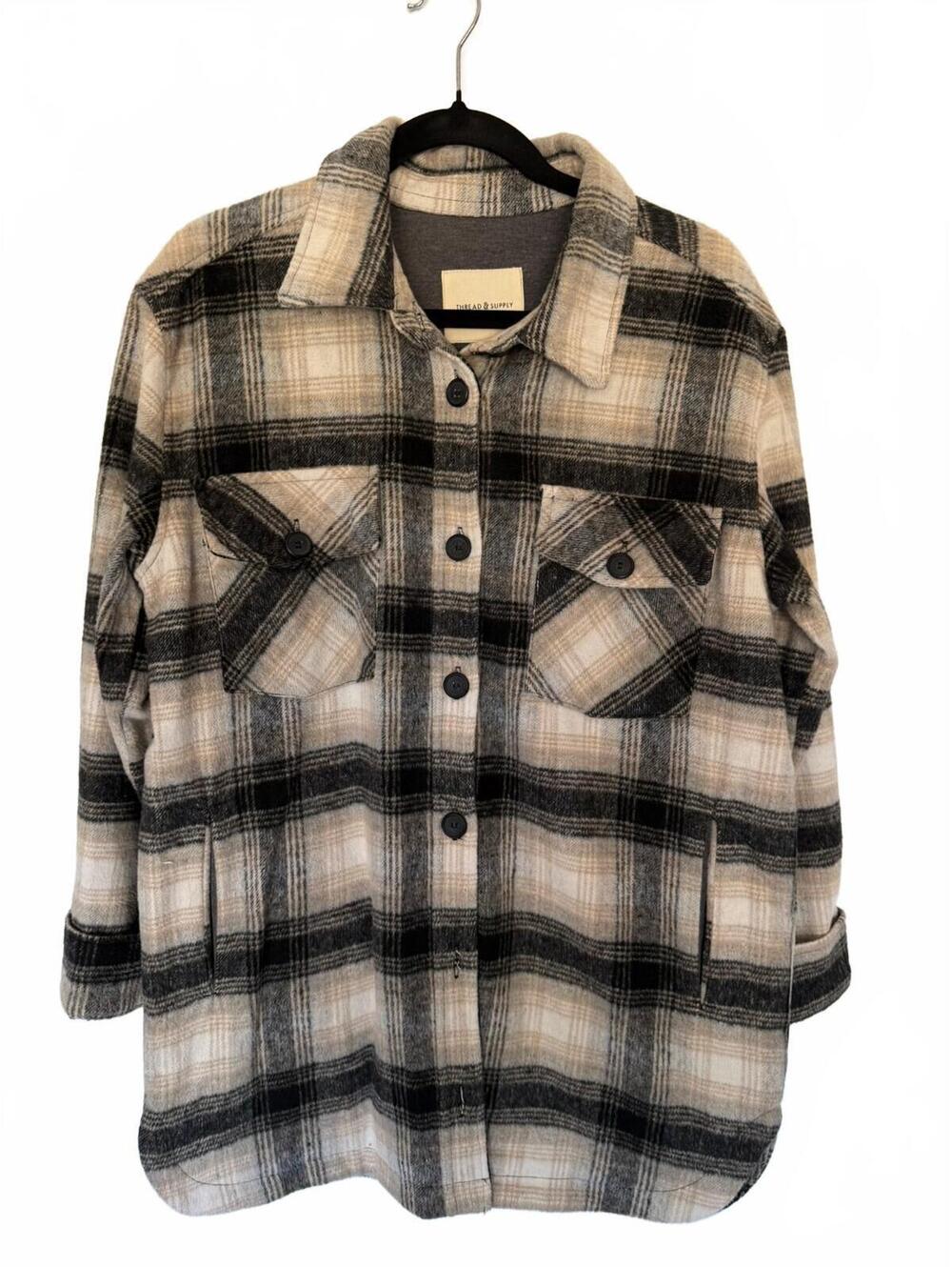 Thread & Supply Women’s M Black Tan Plaid Oversized Shacket Jacket